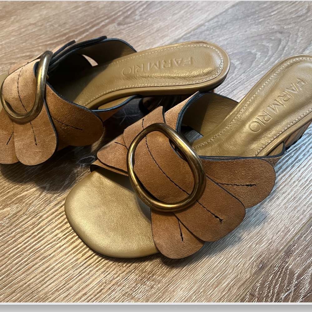 Farm Rio Taupe Daisy Heeled Mule 7 (worn once)